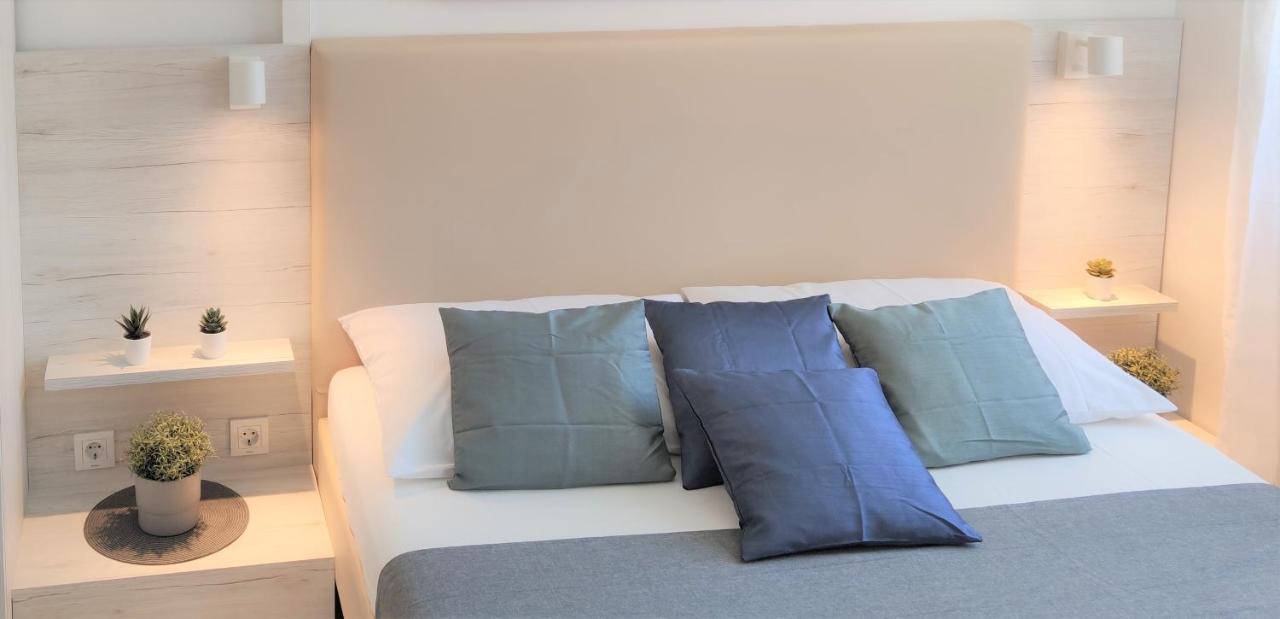 Apartments Riba ヴィス エクステリア 写真